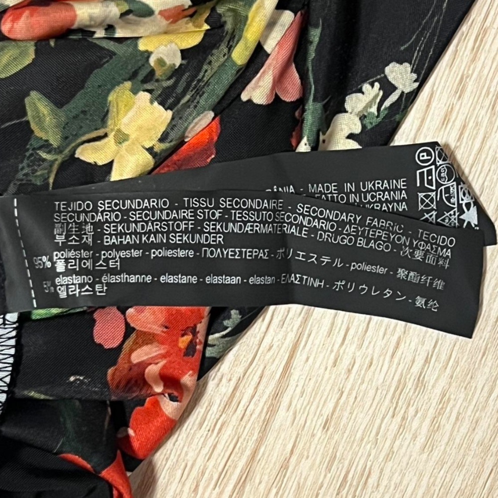 Designer Zara Multicolor Floral Wrap Low V-Neck Bodysuit Women’s Size M - Picture 9 of 9